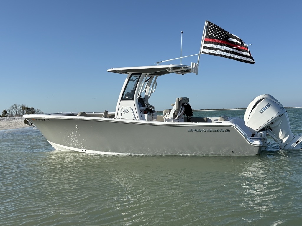 sportsman-232-charter-boat-clearwater.jpg
